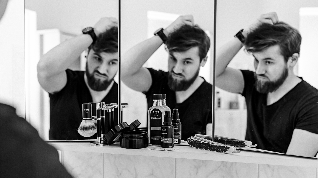 Bei der Rasur deiner Konturen gibt es fünf Schritte die du gehen kannst, um schnell und sauber deine Konturen rasieren zu können.